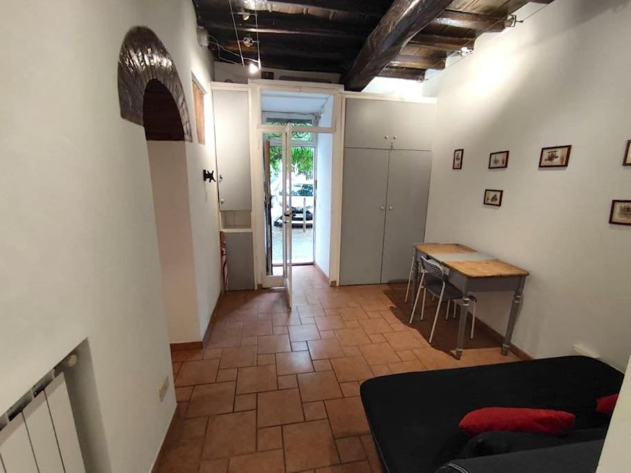 Vicolo Del Bologna Apartment Рим Екстер'єр фото